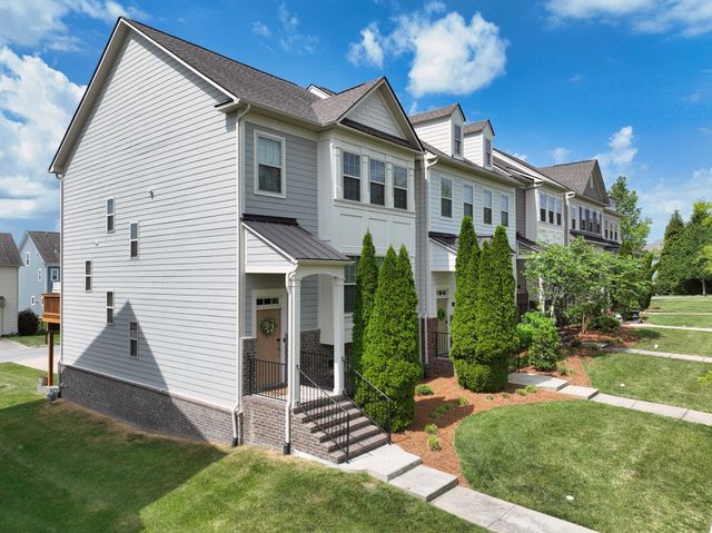 9541 Dresden Sq, Brentwood, TN 37027