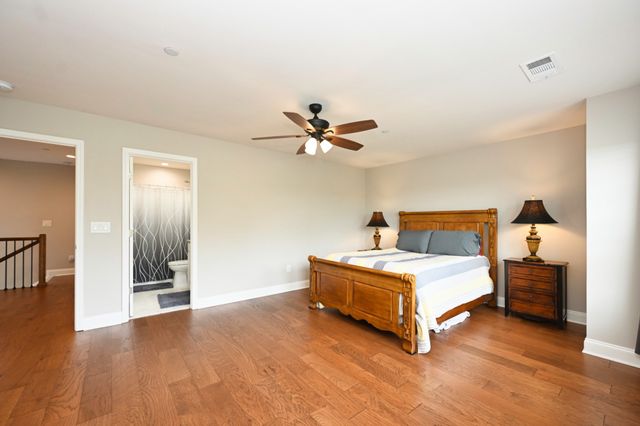 9541 Dresden Sq, Brentwood, TN 37027