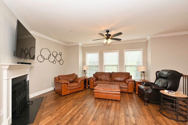 9541 Dresden Sq, Brentwood, TN 37027