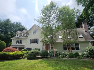 8 Caddy Road, Norwalk, CT 06851