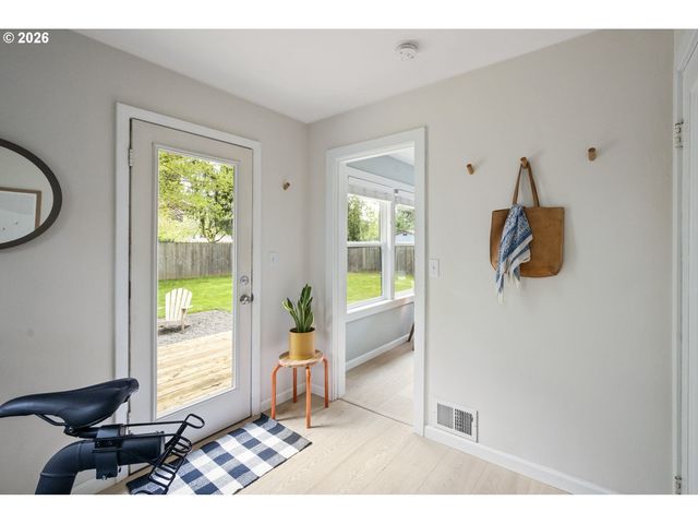 4707 Ne 75TH Ave, Portland, OR 97218