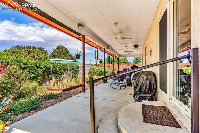 75 Wheatridge Drive, Pueblo, CO 81005