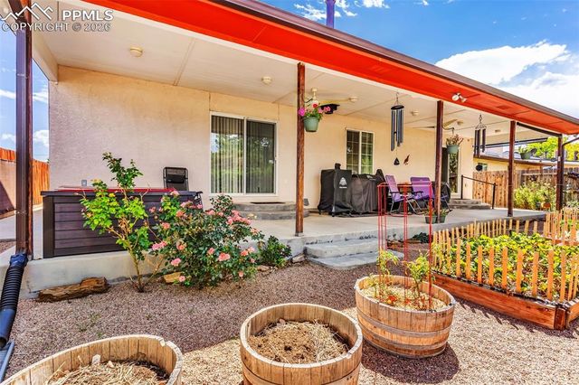 75 Wheatridge Drive, Pueblo, CO 81005