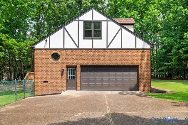 3220 Winterfield Rd, Midlothian, VA 23113