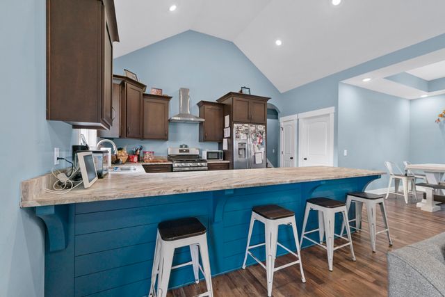 2086 Beverly Ct, Springfield, TN 37172