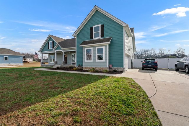 2086 Beverly Ct, Springfield, TN 37172