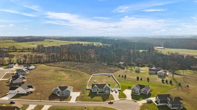 2086 Beverly Ct, Springfield, TN 37172