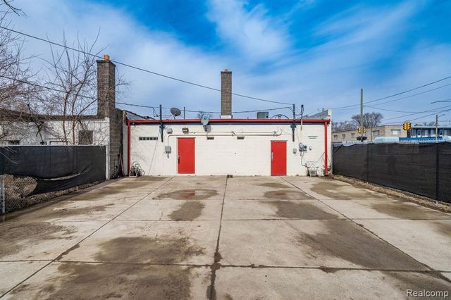 14811 Plymouth Road, Detroit, MI 48227