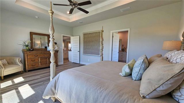 8462 Mary Braxton Drive, Semmes, AL 36575