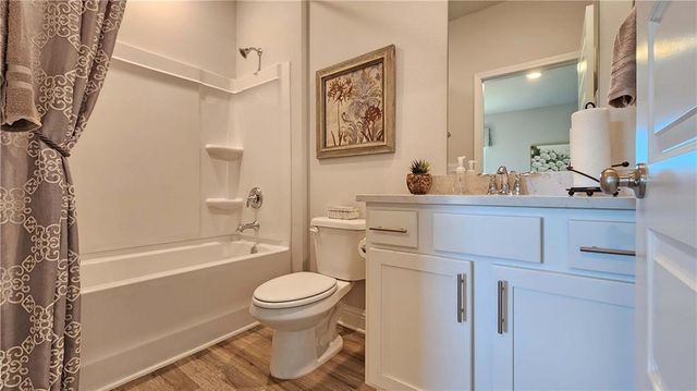 8462 Mary Braxton Drive, Semmes, AL 36575