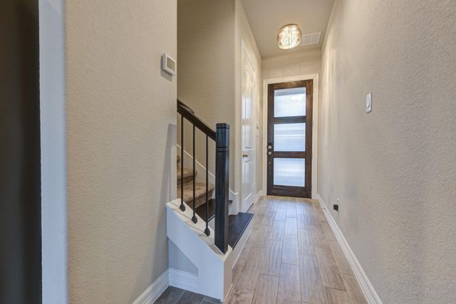 11010 Crescent Light Way, Houston, TX 77043