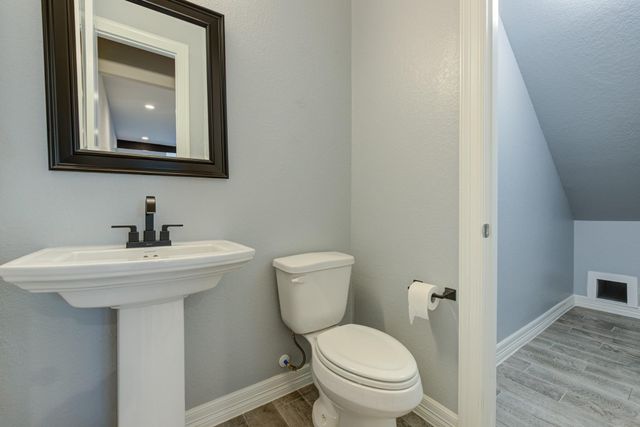 11010 Crescent Light Way, Houston, TX 77043