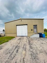 1801 1st Street, Bay City, MI 48708