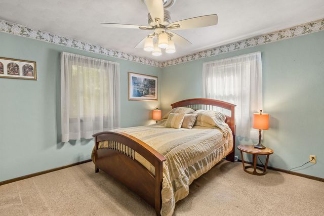 705 E 5th Street, Coal Valley, IL 61240