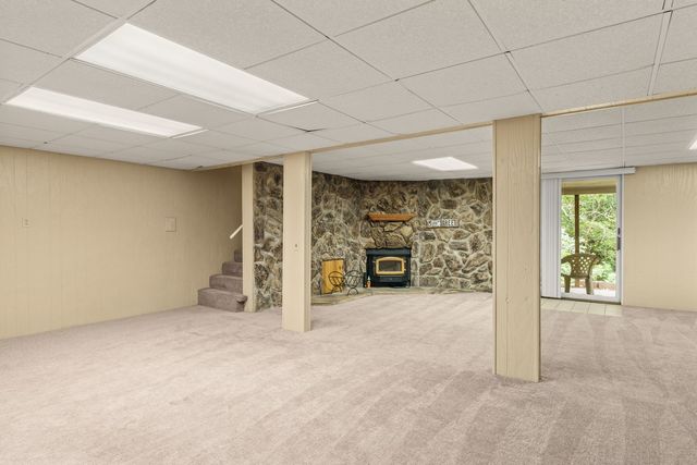 705 E 5th Street, Coal Valley, IL 61240