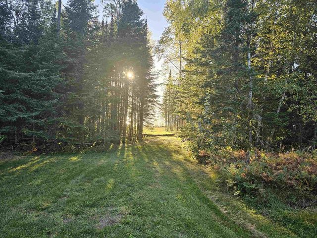 90215 Birch Hill Rd, Cornucopia, WI 54827