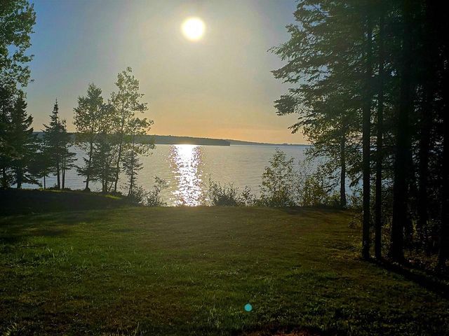 90215 Birch Hill Rd, Cornucopia, WI 54827