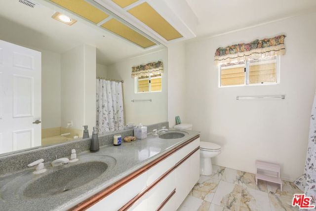 9152 Vincente Way, North Hills, CA 91343