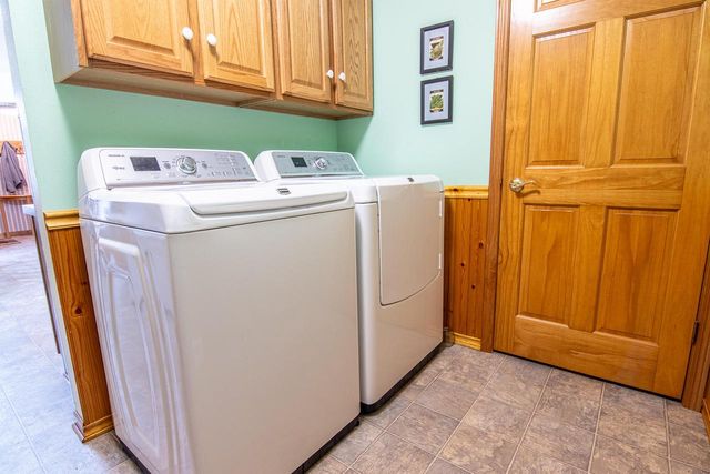 1224 Steeplechase DRIVE, Watertown, WI 53094