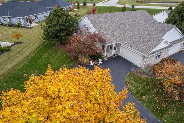 1224 Steeplechase DRIVE, Watertown, WI 53094