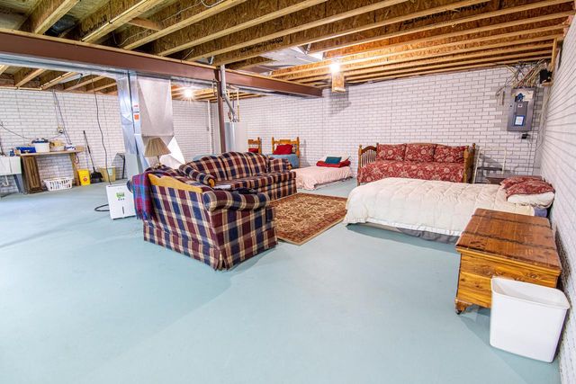 1224 Steeplechase DRIVE, Watertown, WI 53094