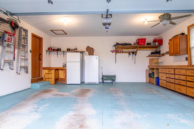 1224 Steeplechase DRIVE, Watertown, WI 53094