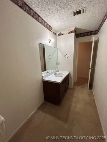 3609 Dawna, Durant, OK 74701