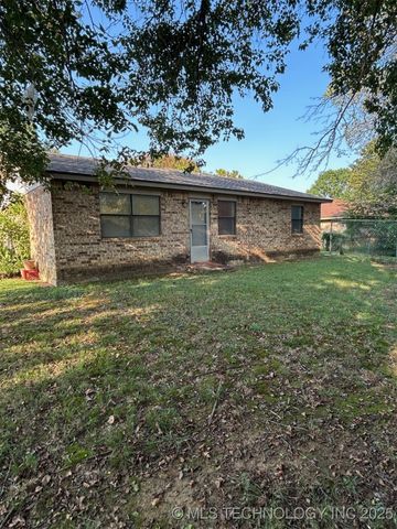 3609 Dawna, Durant, OK 74701