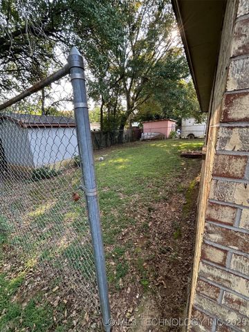 3609 Dawna, Durant, OK 74701