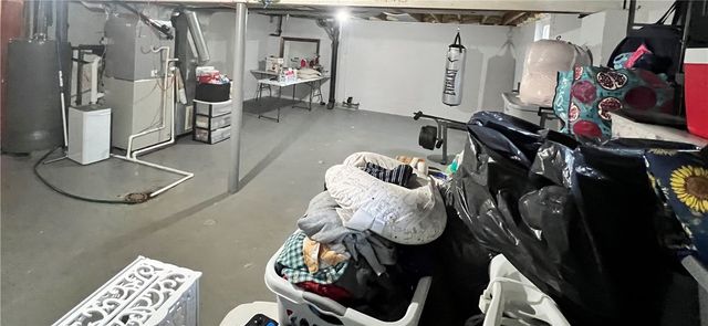 1009 N Ashland Ave, New Castle, PA 16102