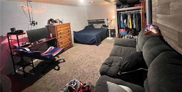 1009 N Ashland Ave, New Castle, PA 16102