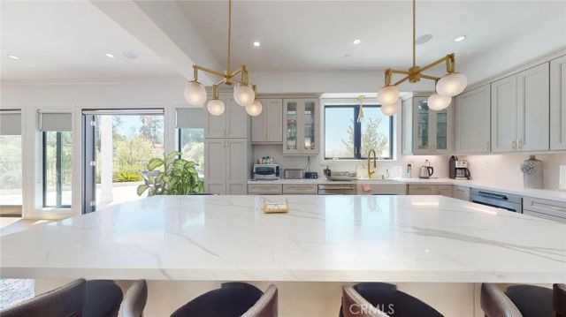 276 Capri, Simi Valley, CA 93065
