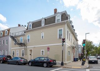 193-195 Chelsea St 1, Boston, MA 02128