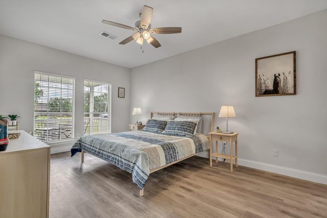 5417 Blue Haven Drive, Willis, TX 77318