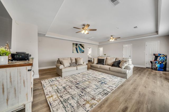 5417 Blue Haven Drive, Willis, TX 77318