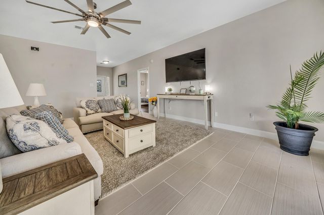 5417 Blue Haven Drive, Willis, TX 77318