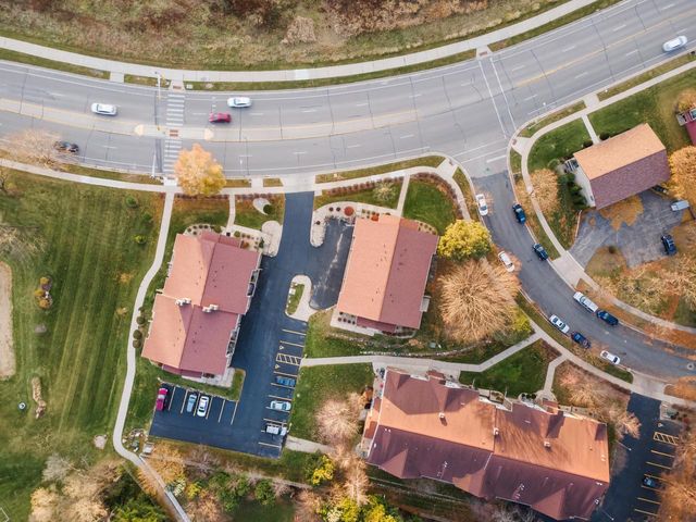 1605 McKenna Boulevard, Madison, WI 53711