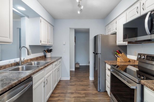 1605 McKenna Boulevard, Madison, WI 53711