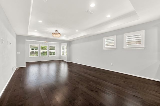 913 Rough Hollow Drive, Mckinney, TX 75071