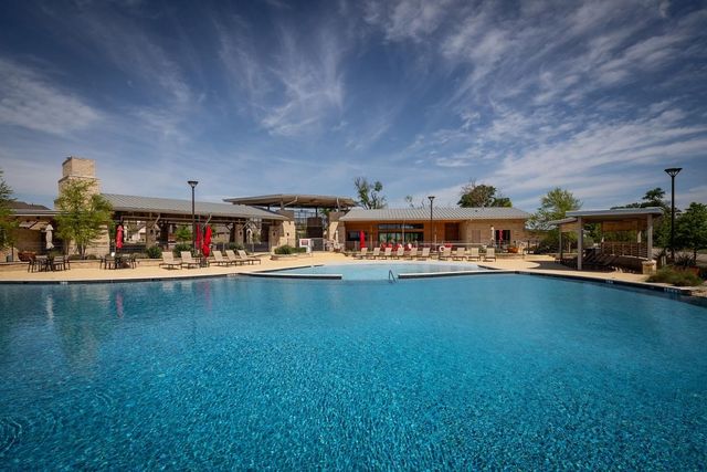 913 Rough Hollow Drive, Mckinney, TX 75071