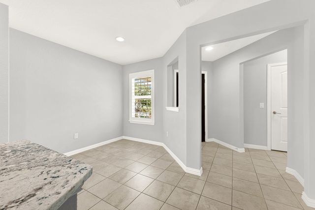 913 Rough Hollow Drive, Mckinney, TX 75071
