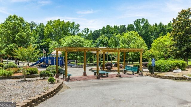 109 Crooked Lake Park, Villa Rica, GA 30180