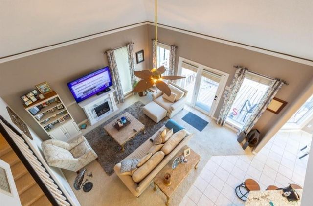 423 Hana Drive, Tiki Island, TX 77554