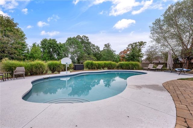 3130 Autumn Lane, Centerton, AR 72719