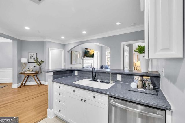 4100 Paces Walk SE 2304, Atlanta, GA 30339