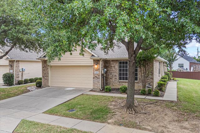 2384 San Jacinto Drive, Lewisville, TX 75067