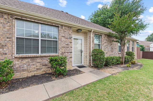 2384 San Jacinto Drive, Lewisville, TX 75067