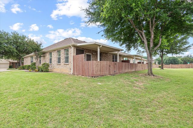 2384 San Jacinto Drive, Lewisville, TX 75067