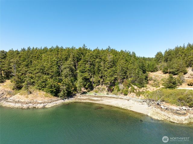 189 Calle Aguila, Lopez Island, WA 98261