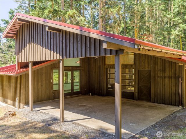 189 Calle Aguila, Lopez Island, WA 98261
